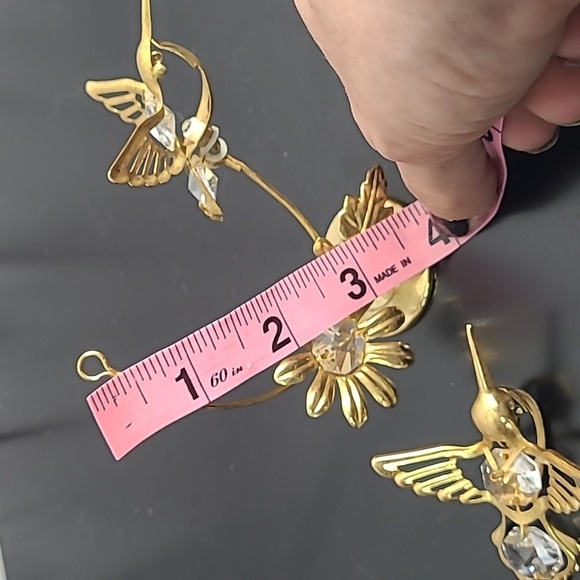 HUMMINGBIRD AUSTRIAN CRYSTAL MASCOT  LITE CATCHER WITH FLOWERS 24KT GOLD PLATED - Picture 13 of 16